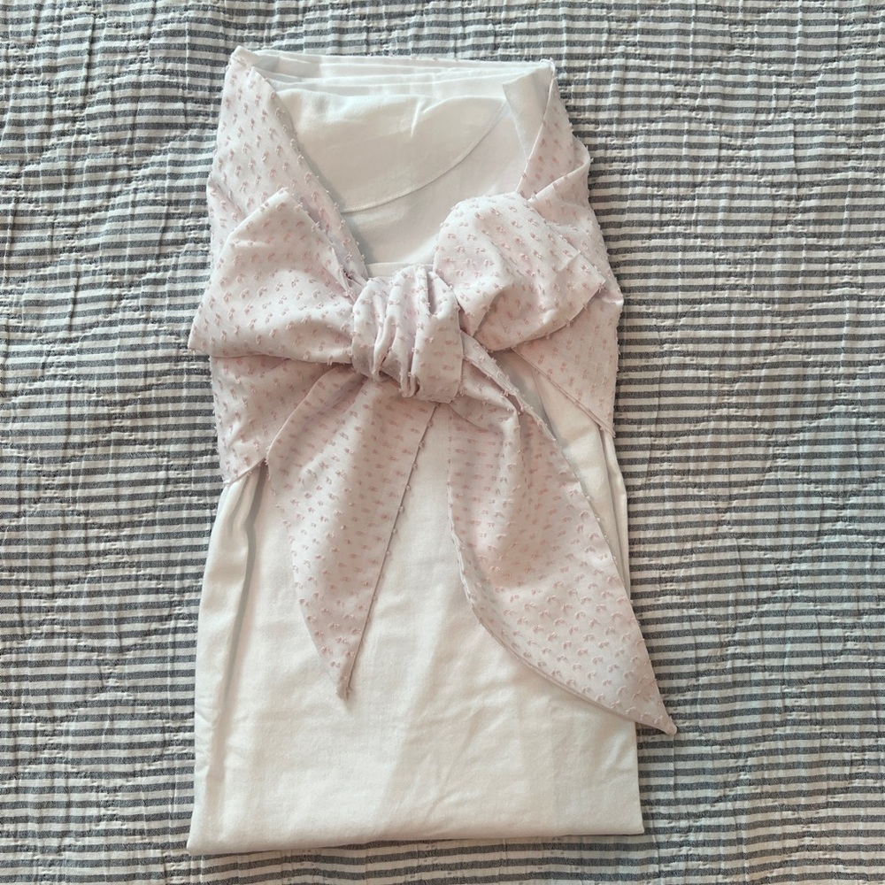 TBBC swaddle bow in Swiss dot pink